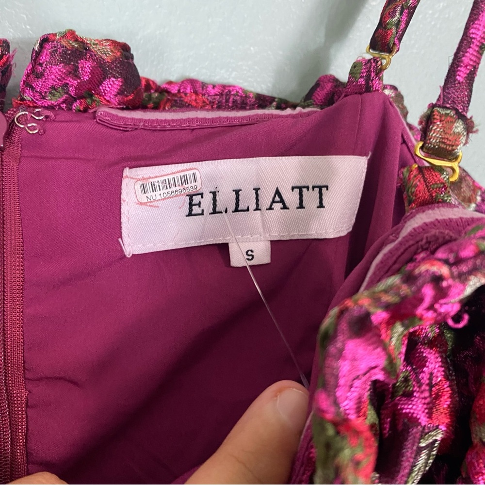 Elliatt Fuchsia Floral Strapless Maxi Dress - Picture 10 of 15